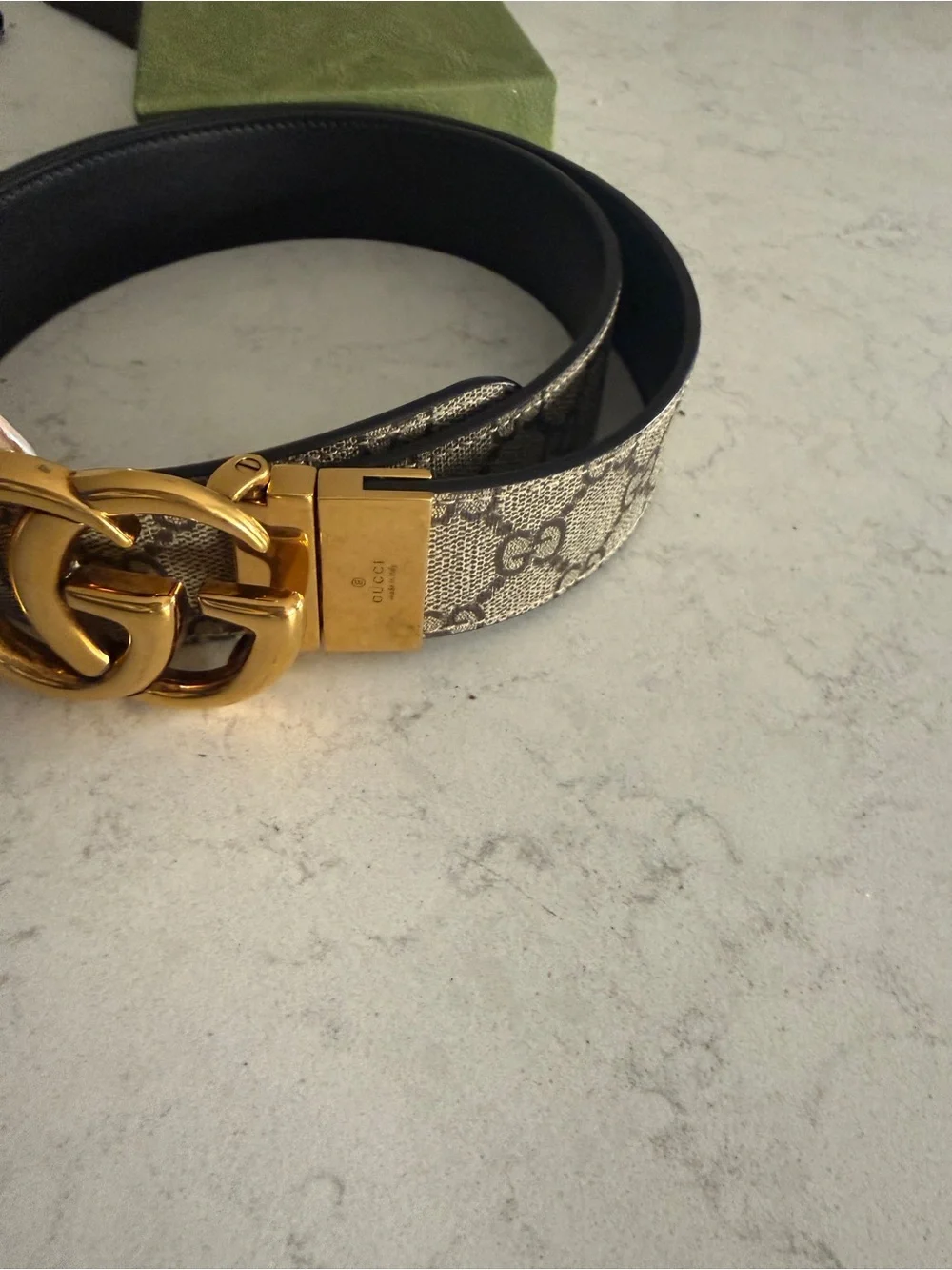 Gucci belt featuring